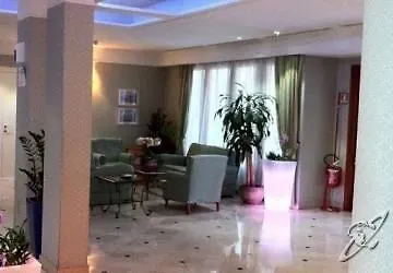 Park فندق بوميتْسْيا