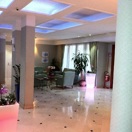 Park Hotel 3*